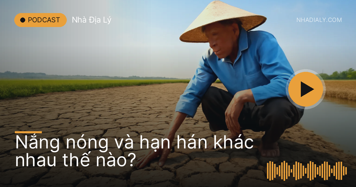 Mặt ruộng nứt nẻ cạnh con mương cạn nước giữa trưa